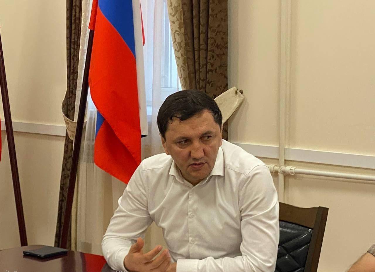 В Минтуризме РД обсудили формирование межконфессиональной культуры в сфере гостеприимства